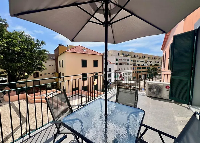 Carmo Heritage Terrace Appartamento *